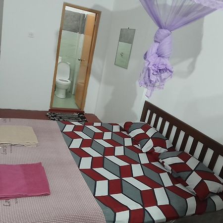 Villa 64 Katunayaka Εξωτερικό φωτογραφία